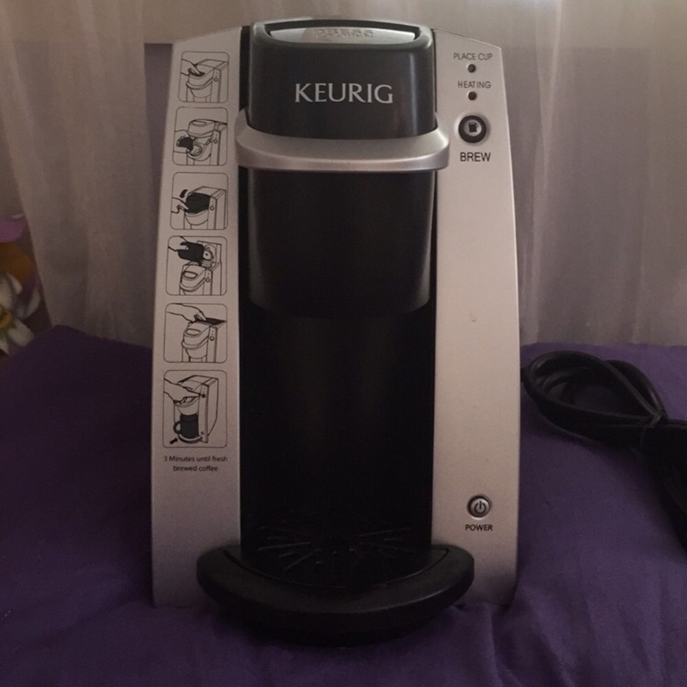 Like new small single serve Keurig!